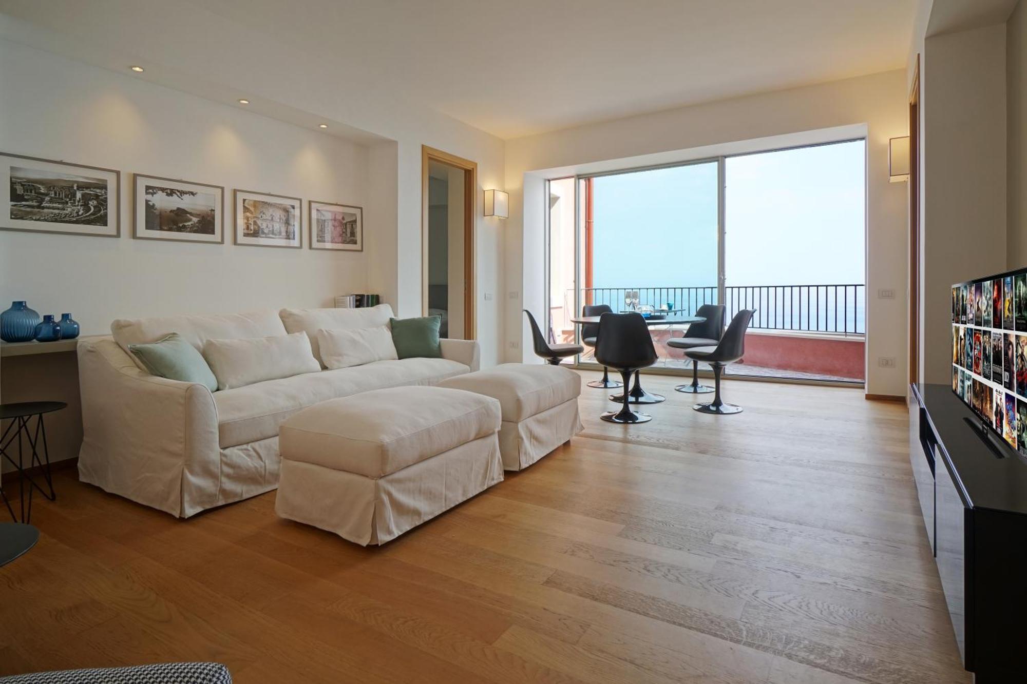 The Charming House Apartment Taormina Bagian luar foto