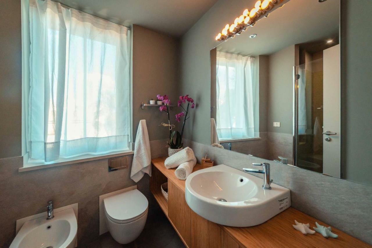 The Charming House Apartment Taormina Bagian luar foto